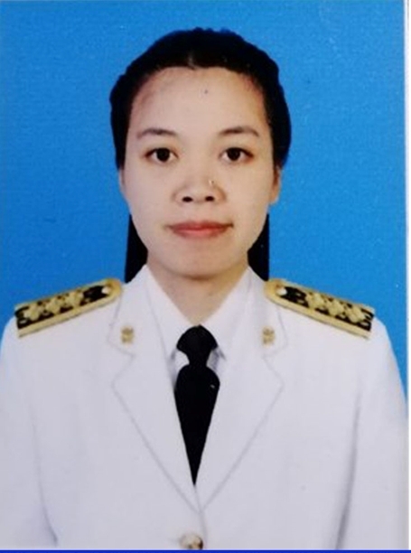 รูปครูกรรณิการ์