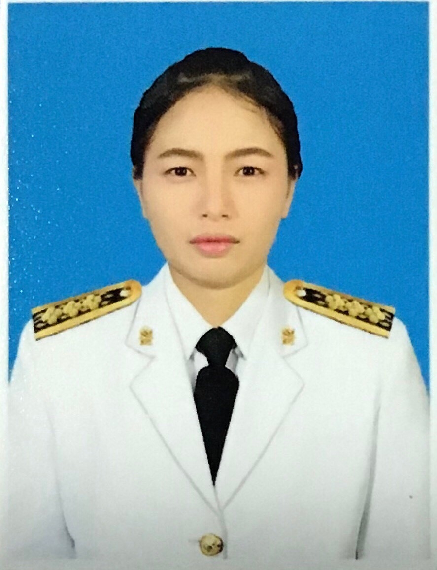 รูปครูอมรัตน์