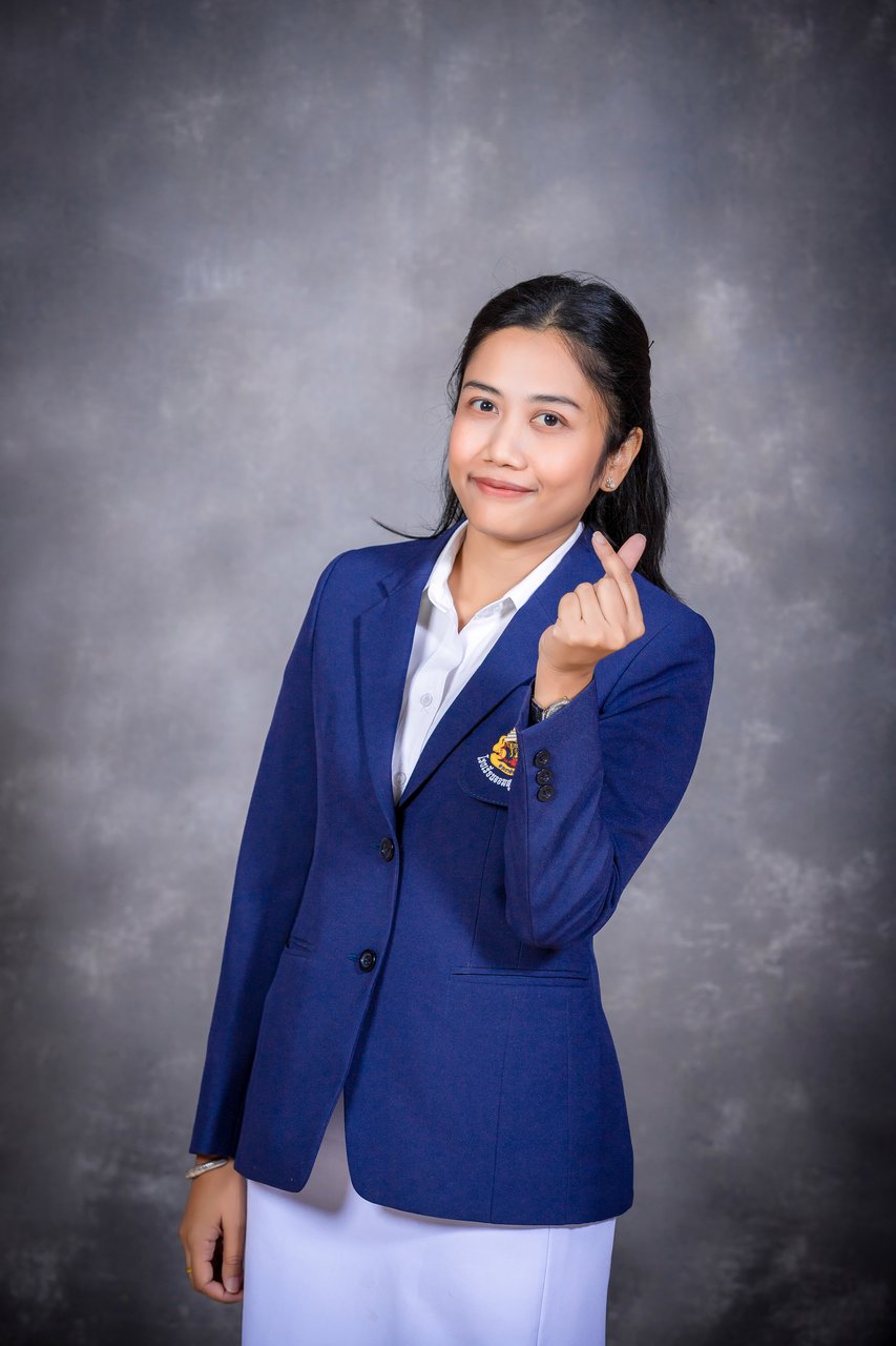 นางสาวเกษศิรินทร์ ขันธศุภ