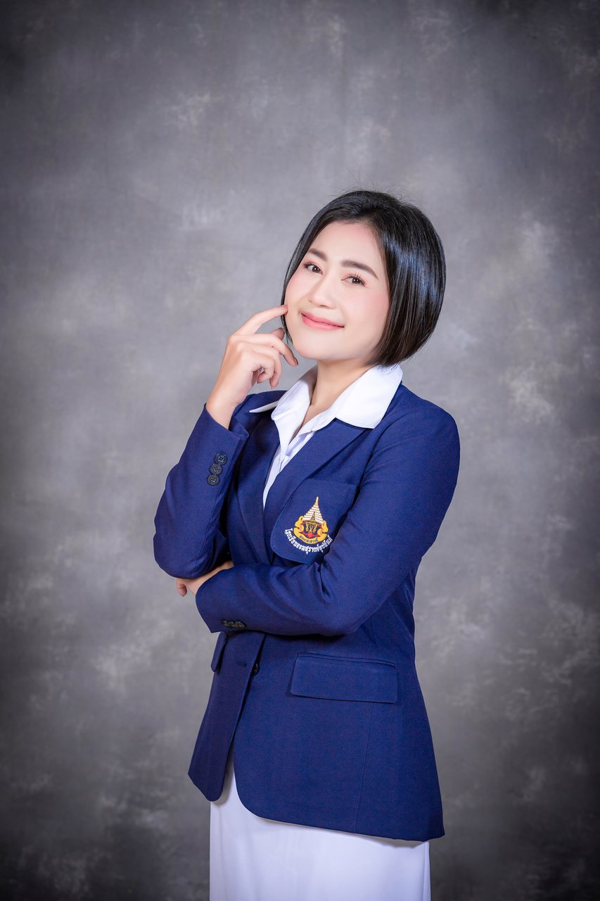 นางสาวนภัทรชนก กุลเจริญ