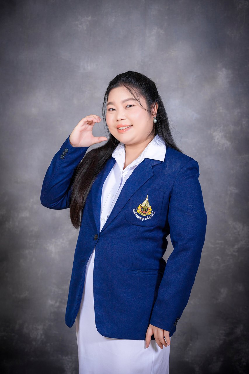 นางสาววิมลวรรณ บุญเจริญ