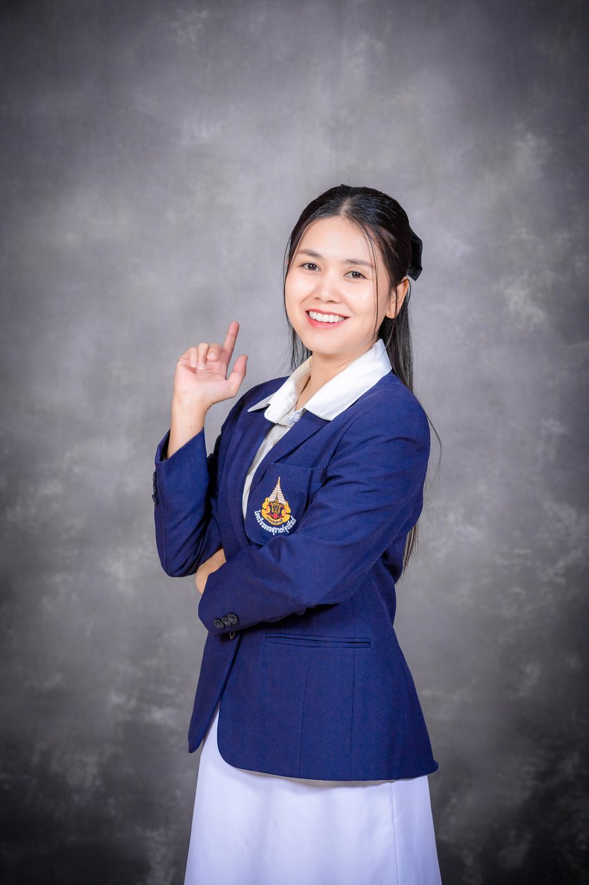 นางสาวสุรัตนา ภู่แก้ว