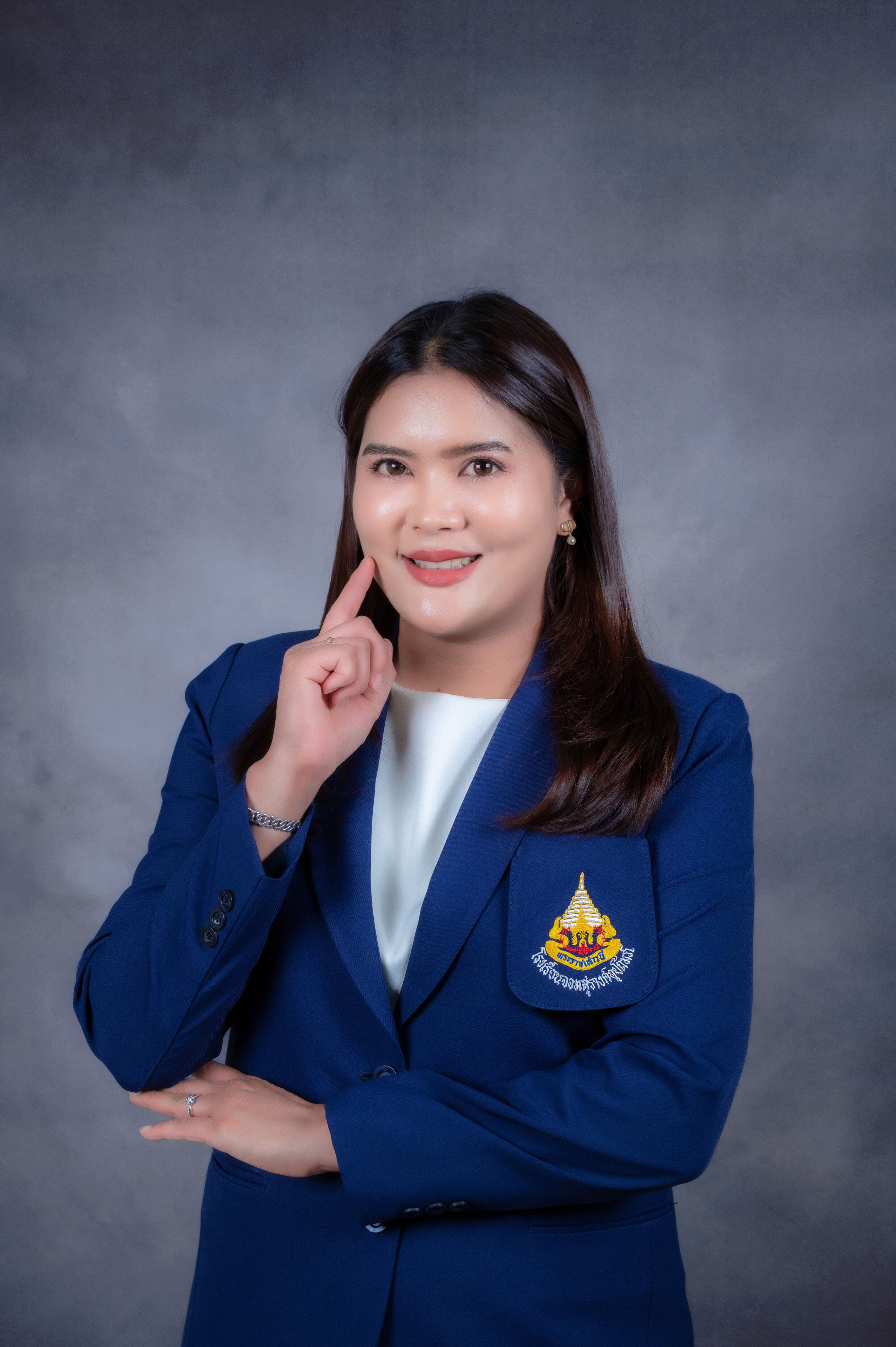 นางสาววันทนีย์ บุญยะพัน